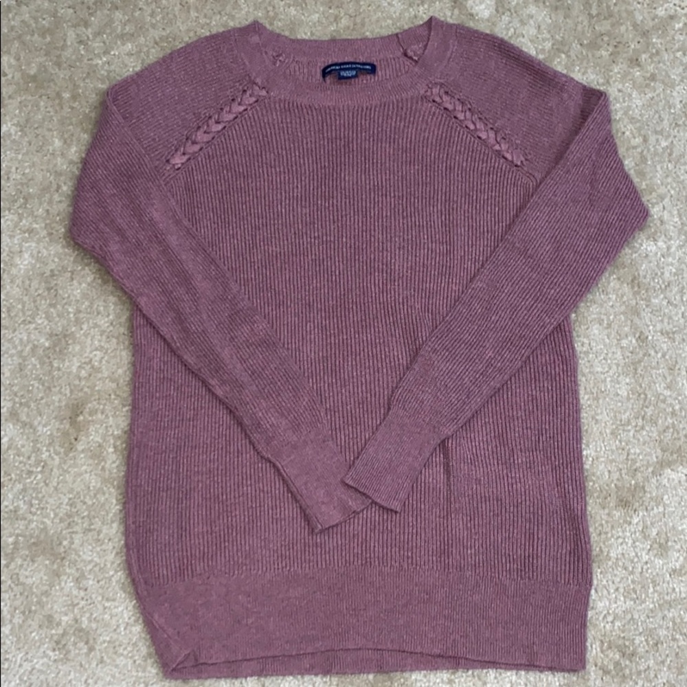 American Eagle Sweater